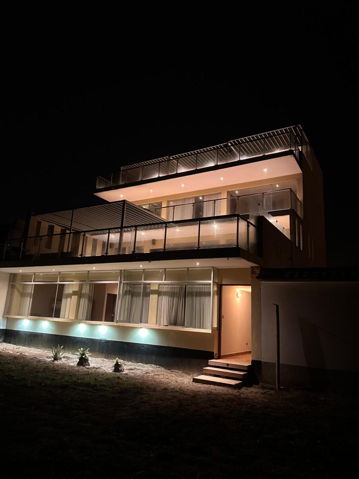 Yolo House Peru Panzió Asia Kültér fotó