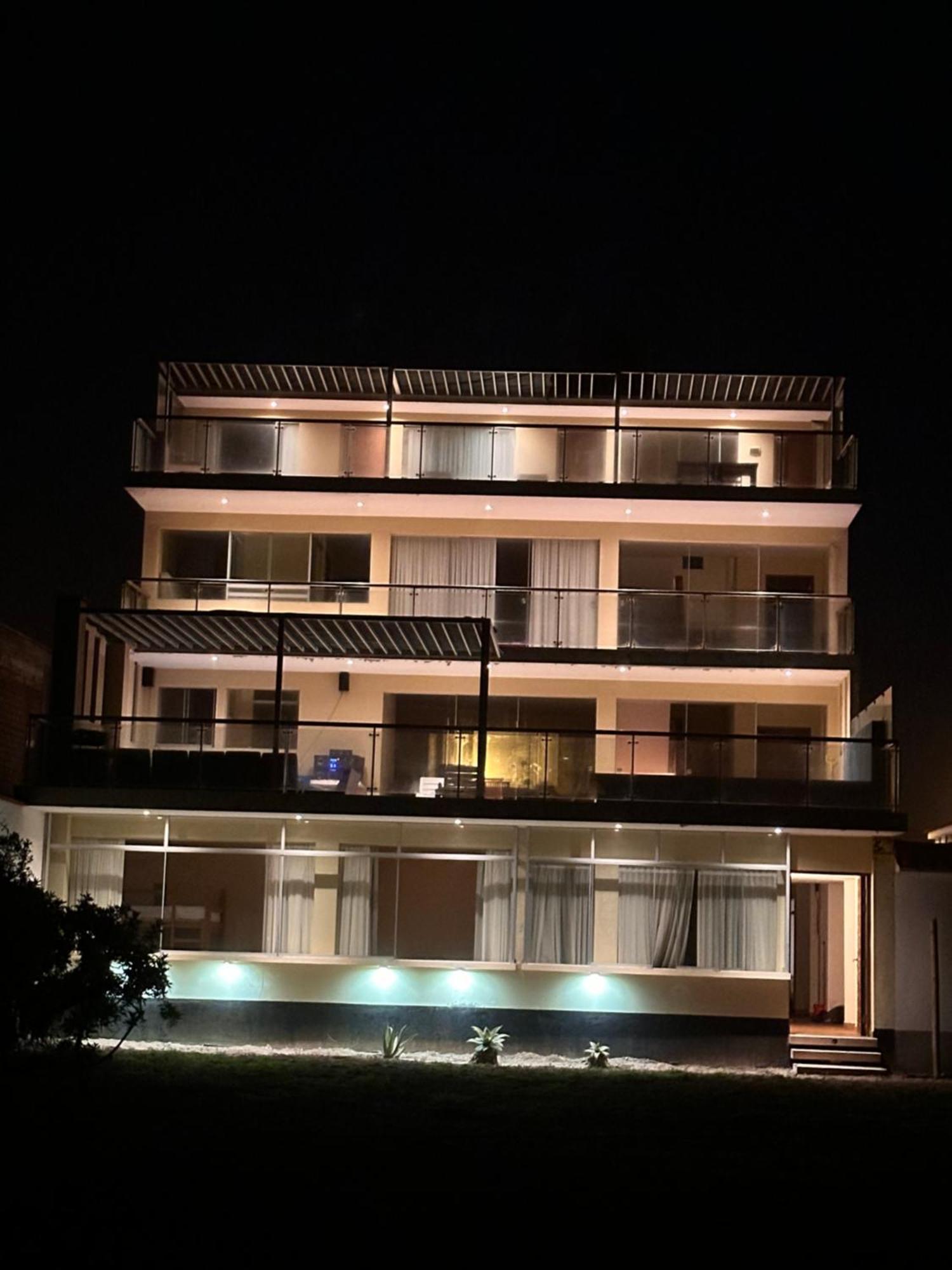 Yolo House Peru Panzió Asia Kültér fotó