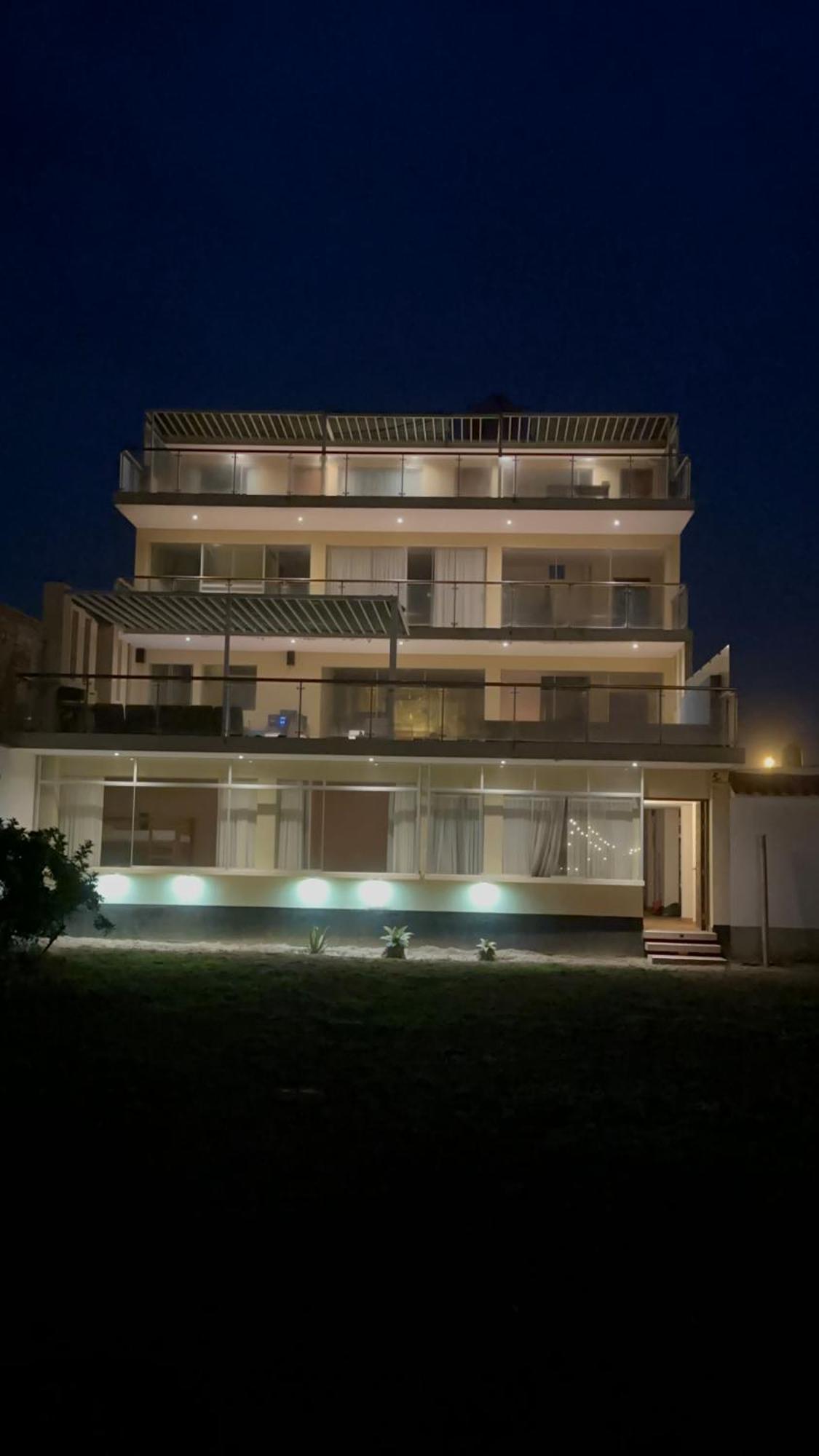 Yolo House Peru Panzió Asia Kültér fotó