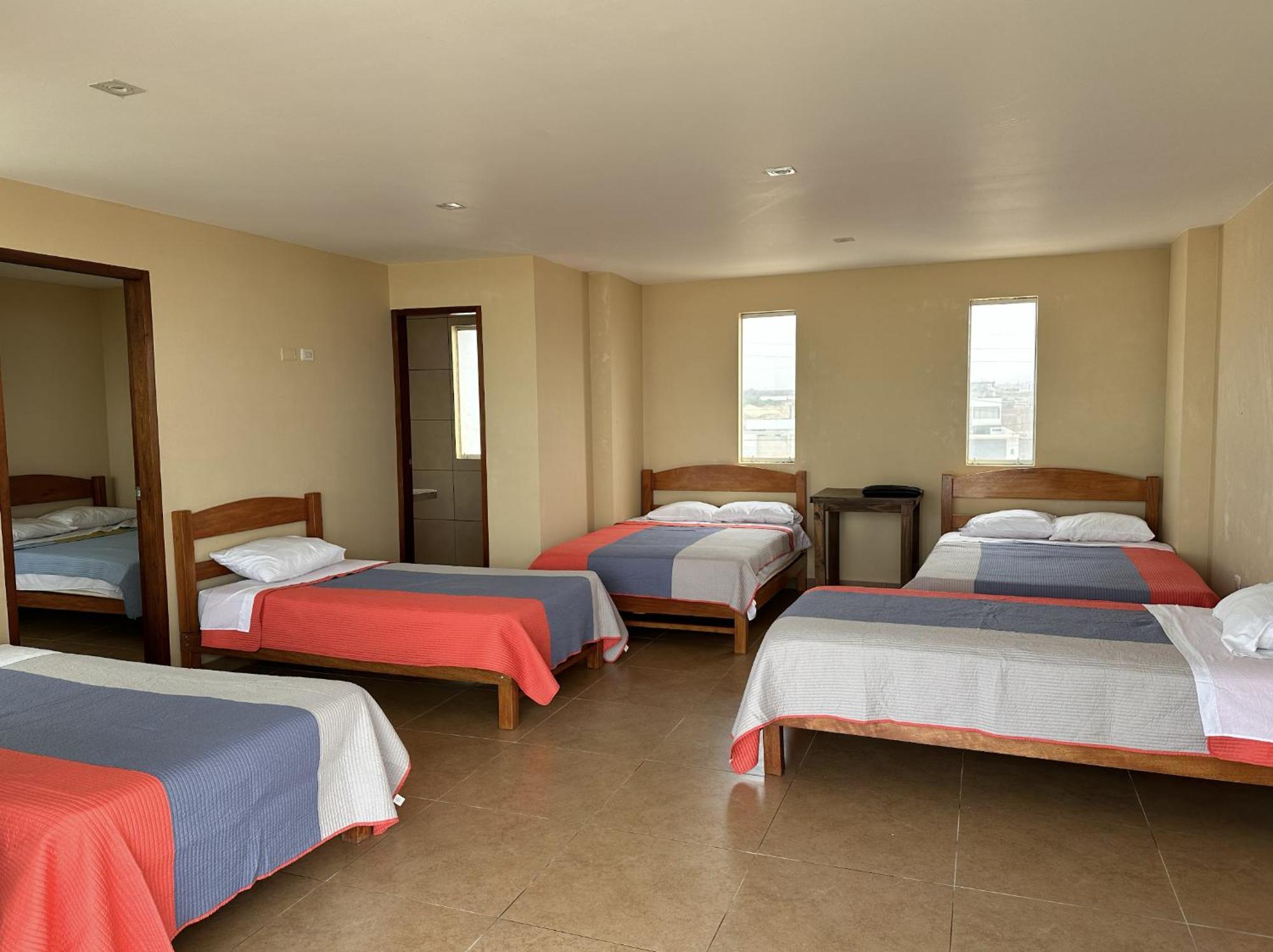 Yolo House Peru Panzió Asia Kültér fotó